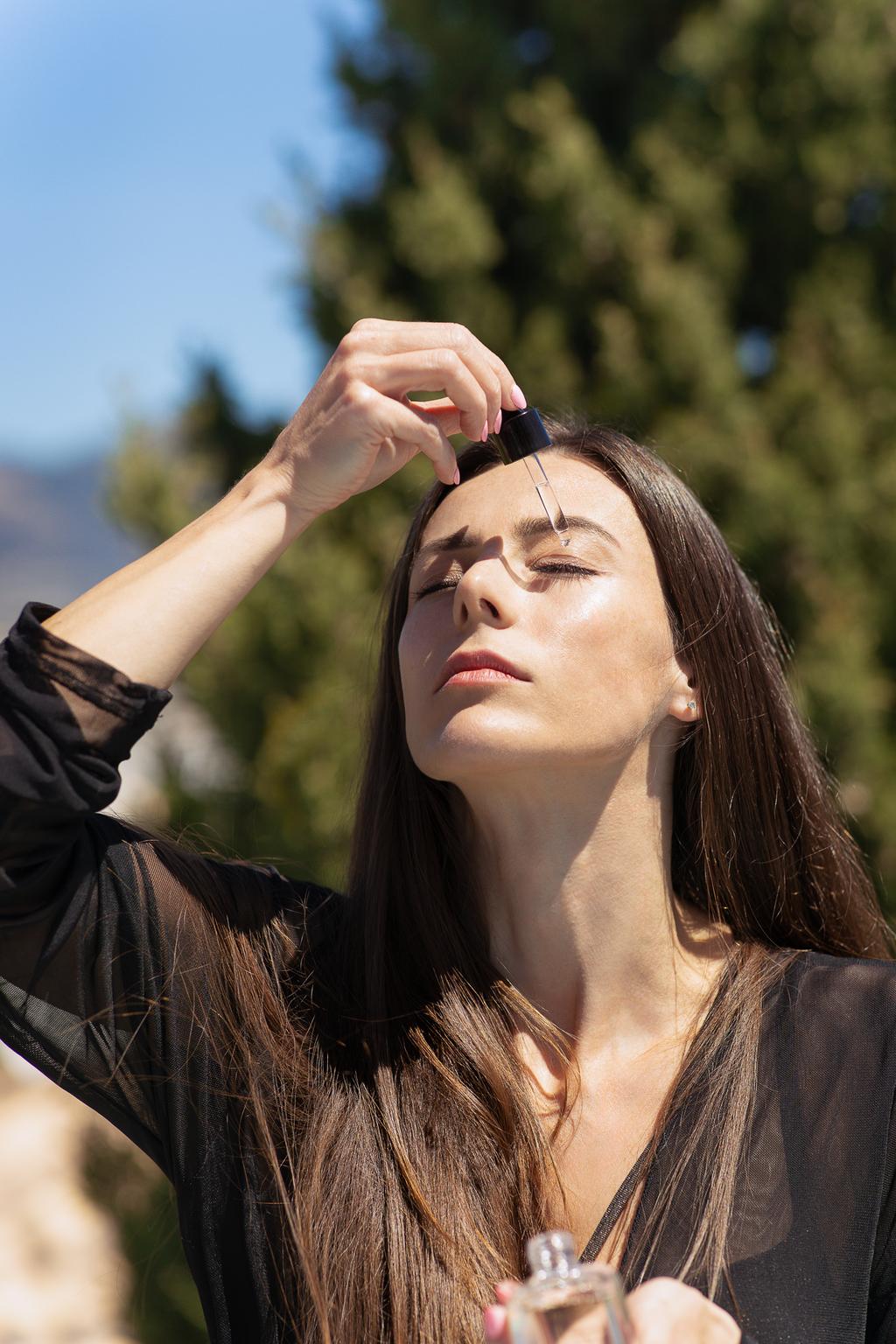 BAKUCHIOL RENEWAL SERUM – Přírodní alternativa Retinolu – Rozjasňující anti-age sérum – 30ml